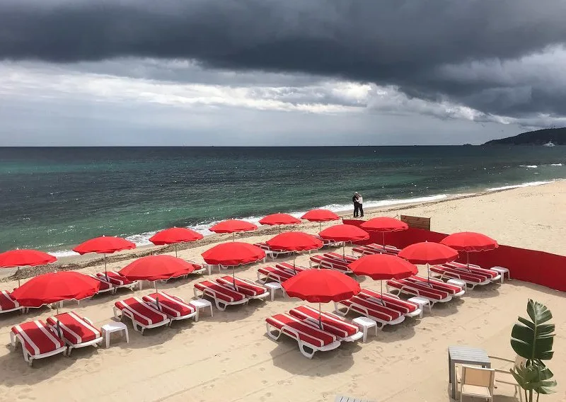 Tiki Beach