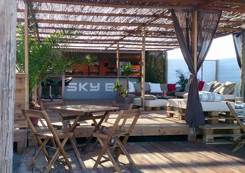 Sky Club