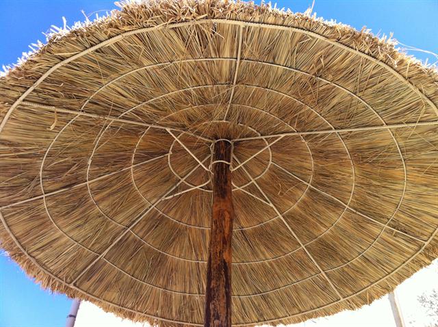 Parasol en paille tunisie